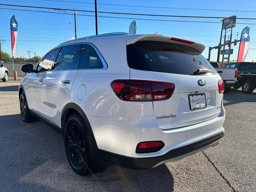 2019 Kia Sorento EX