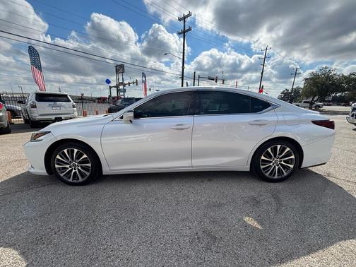2019 Lexus ES 350 Luxury
