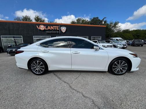 2019 Lexus ES 350 Luxury