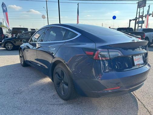 2018 Tesla Model 3 Performance