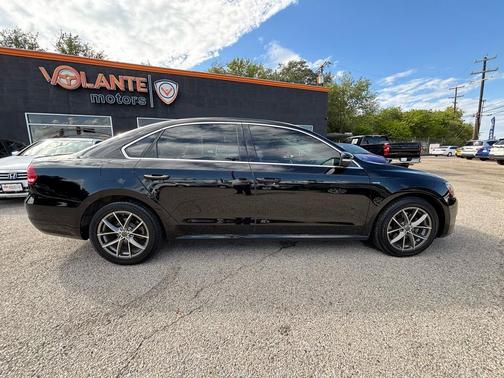 2015 Volkswagen Passat 1.8T Limited Edition