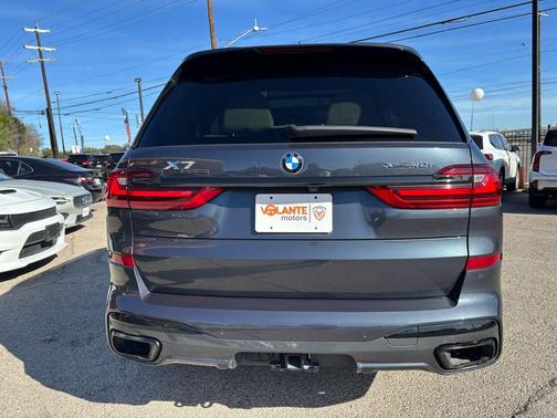 2022 BMW X7 xDrive40i