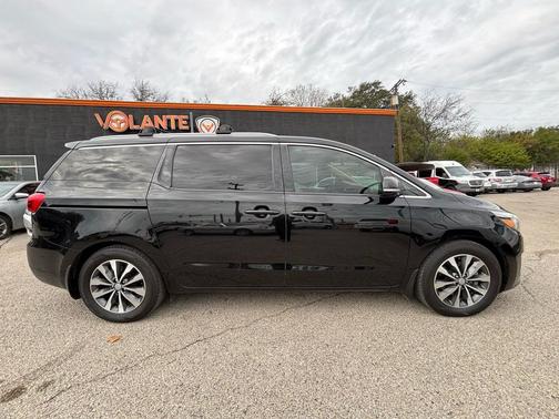 2016 Kia Sedona SX