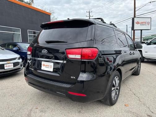 2016 Kia Sedona SX