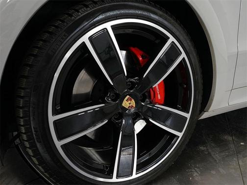 2022 Porsche Cayenne GTS