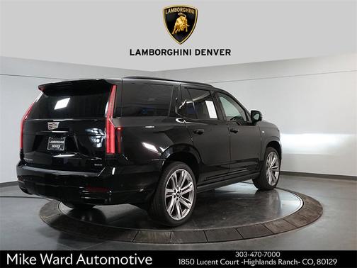 2025 Cadillac Escalade Sport Platinum