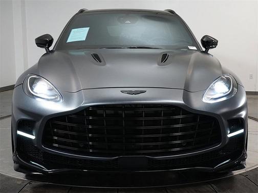 2024 Aston Martin DBX 707