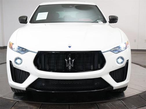 2020 Maserati Levante Trofeo