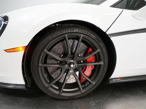 2019 McLaren 570S Base