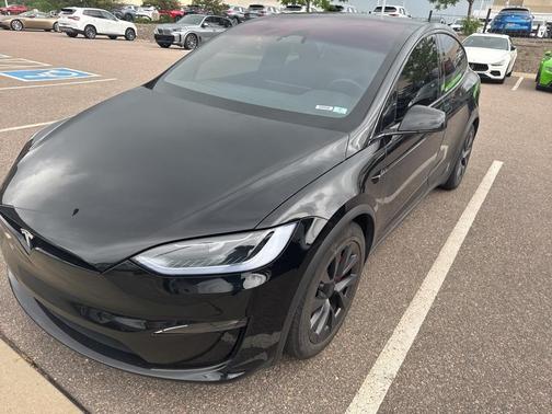 2023 Tesla Model X Plaid