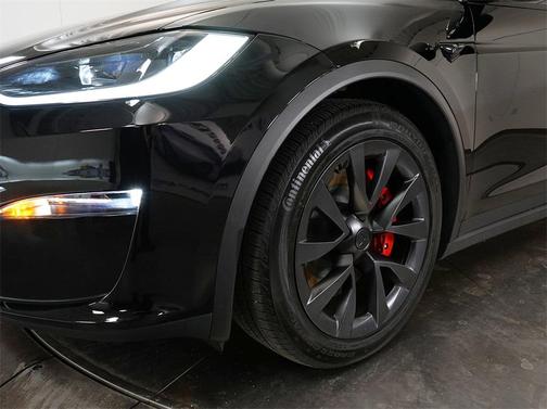 2023 Tesla Model X Plaid