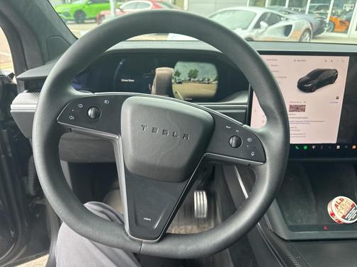 2023 Tesla Model X Plaid
