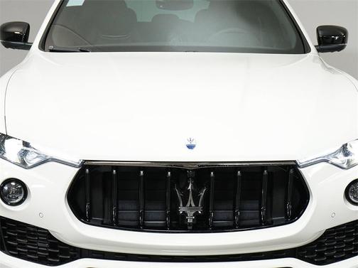 2024 Maserati Levante GT Ultima