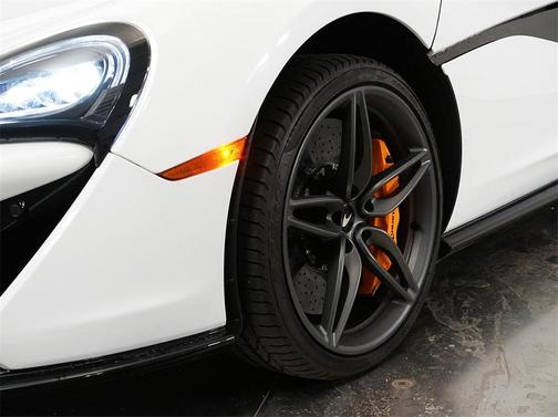 2020 McLaren 570S Base