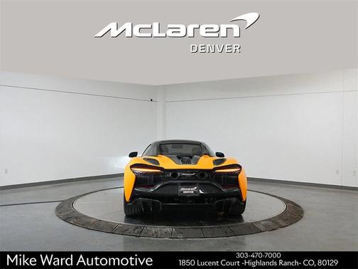 2025 McLaren Artura Performance