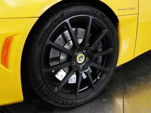 2021 Lotus Evora GT Base