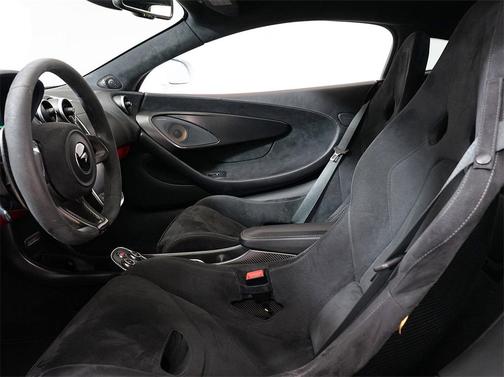 2019 McLaren 570S Base
