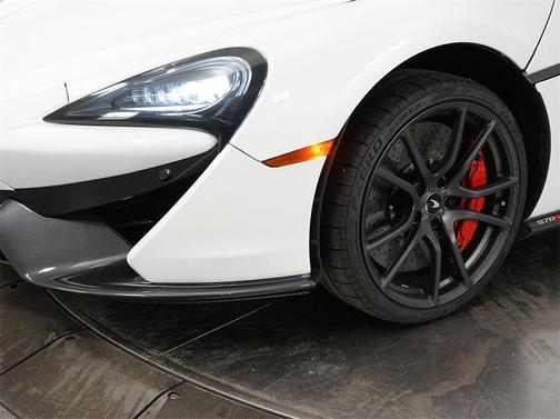 2019 McLaren 570S Base