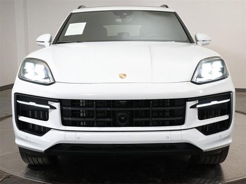 2024 Porsche Cayenne Base