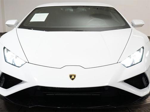 2021 Lamborghini Huracan EVO Base