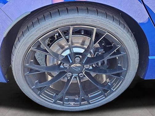 2025 Volkswagen Golf R 2.0T Black Edition