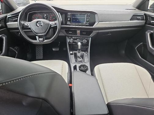 2021 Volkswagen Jetta 1.4T R-Line