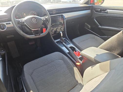 2020 Volkswagen Passat 2.0T S