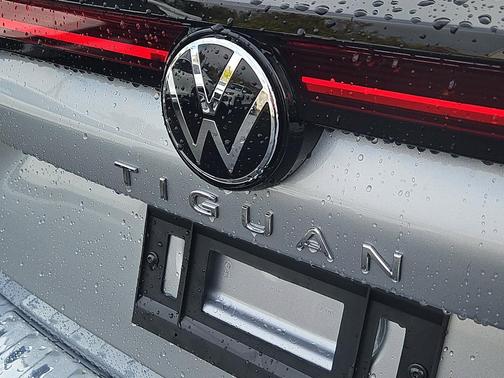 2025 Volkswagen Tiguan 2.0T S