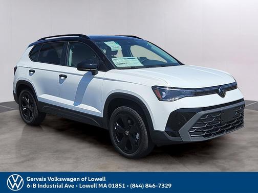 2025 Volkswagen Taos 1.5T SE Black