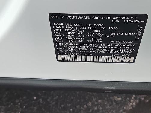 2026 Volkswagen Atlas 2.0T SEL Premium R-Line