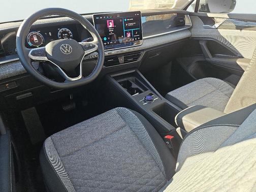 2025 Volkswagen Tiguan 2.0T S