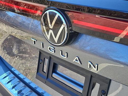 2025 Volkswagen Tiguan 2.0T S