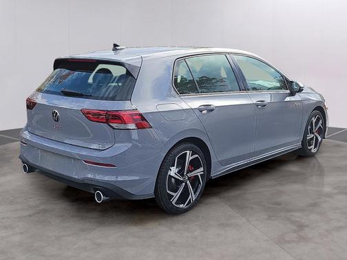 2025 Volkswagen Golf GTI 2.0T SE