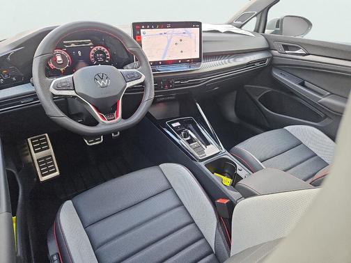 2025 Volkswagen Golf GTI 2.0T SE