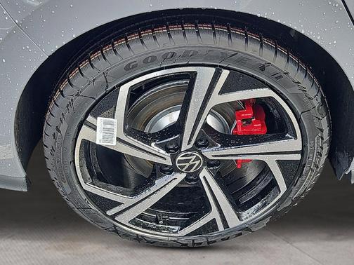 2025 Volkswagen Golf GTI 2.0T SE