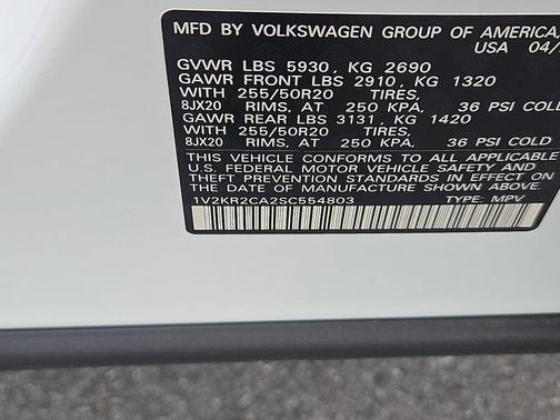2025 Volkswagen Atlas 2.0T SE