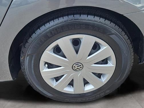 2015 Volkswagen Jetta 2.0L S