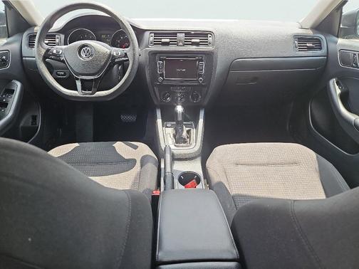 2015 Volkswagen Jetta 2.0L S