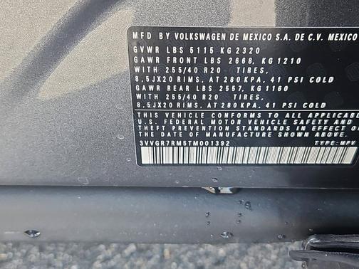 2026 Volkswagen Tiguan 2.0T SE R-Line Black