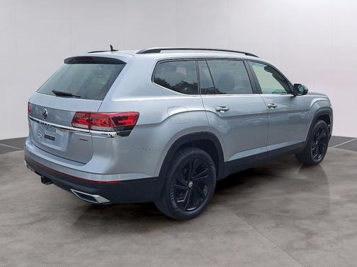 2022 Volkswagen Atlas 3.6L SE w/Technology