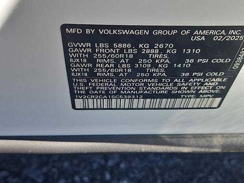 2025 Volkswagen Atlas 2.0T Peak Edition
