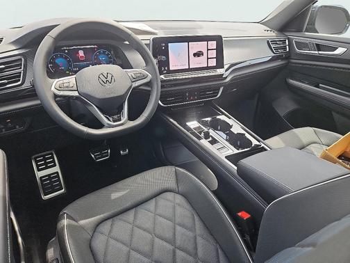 Deep Black Pearl 2026 Volkswagen Atlas Cross Sport 2.0T SEL Premium R-Line