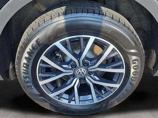 2020 Volkswagen Tiguan 2.0T SE