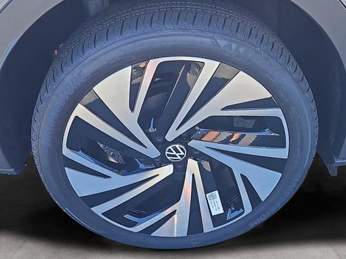 2025 Volkswagen ID.4 Pro S Plus