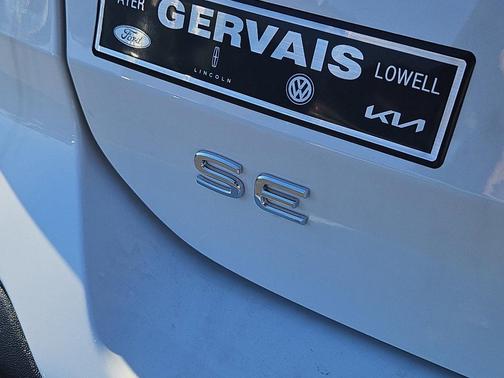 2025 Volkswagen Taos 1.5T SE Black