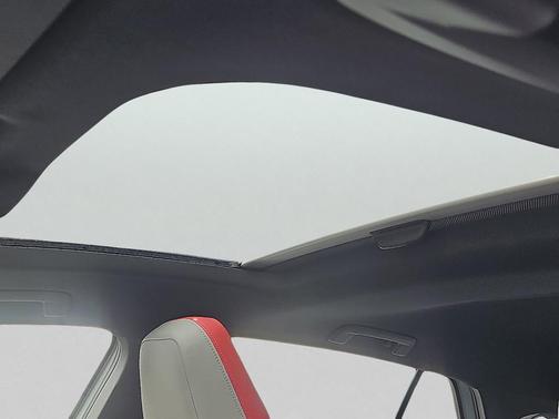 2025 Volkswagen Golf GTI 2.0T SE