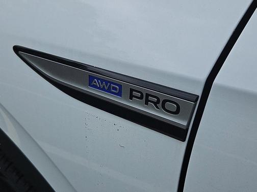 2025 Volkswagen ID.4 Pro