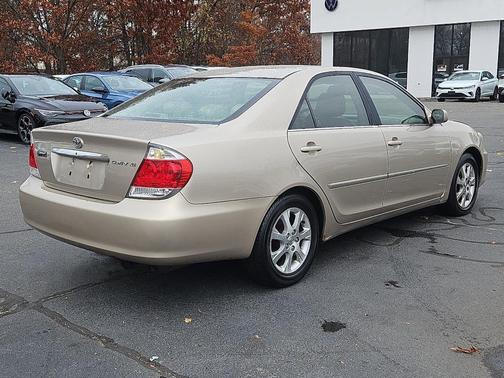 2005 Toyota Camry SE