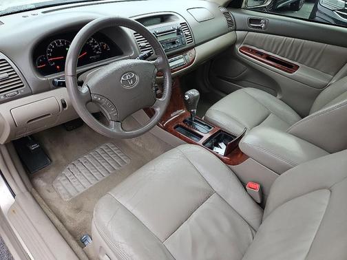 2005 Toyota Camry SE