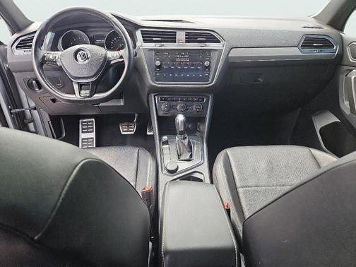 2021 Volkswagen Tiguan 2.0T SE R-Line Black